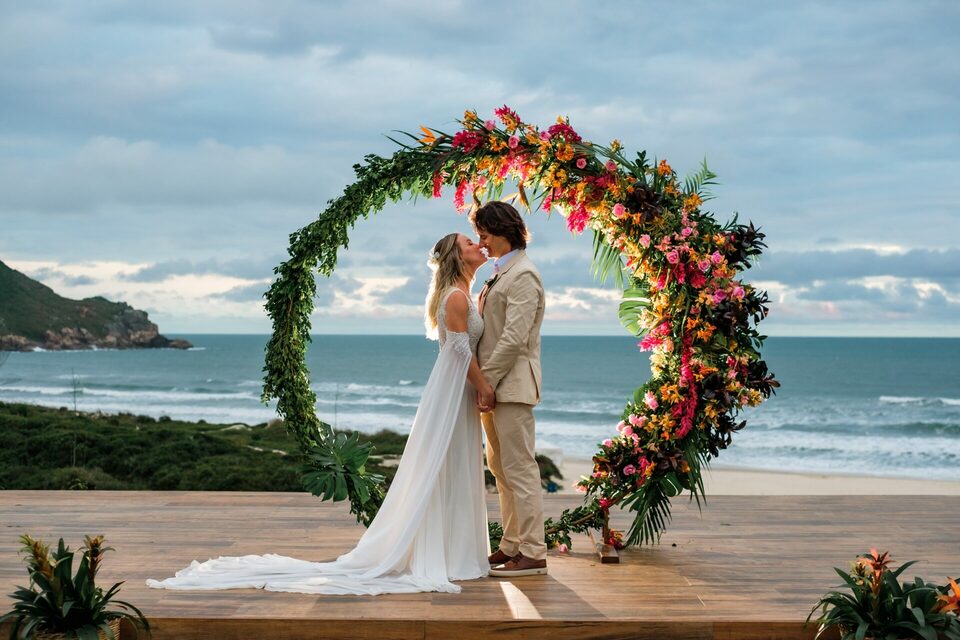 Elopement / Intimate Wedding - Aline & Jean - Fazenda Verde - Praia do Rosa - SC