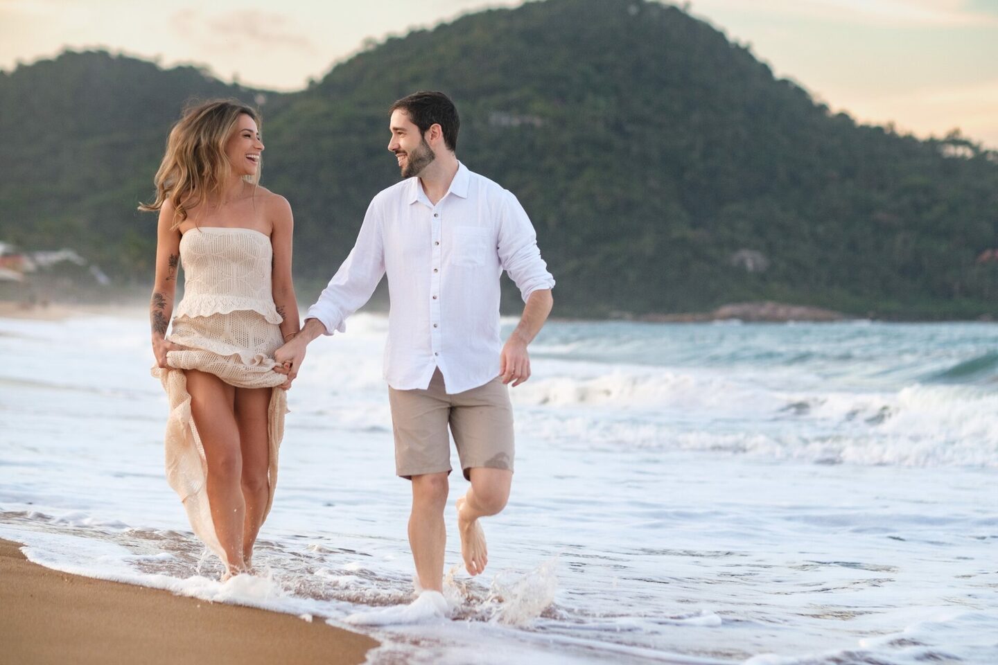 Ensaio Pre Wedding - Ana Carolina e Pedro - Balneário Camboriú - SC